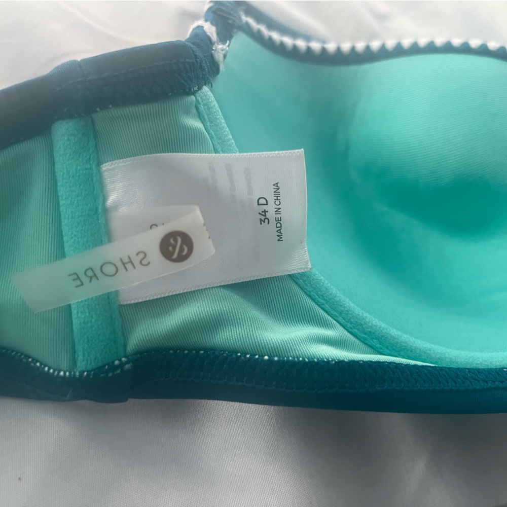 Bathing suit - Picture 2 of 4